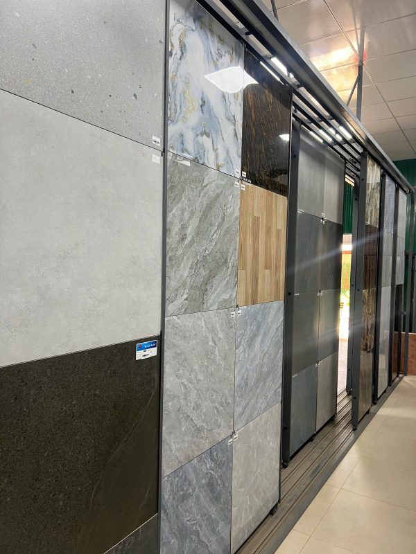 Công Ty TNHH – TM – DV – HLT Toàn Tiến