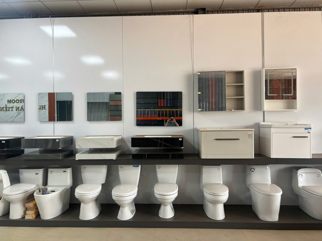 Công Ty TNHH – TM – DV – HLT Toàn Tiến