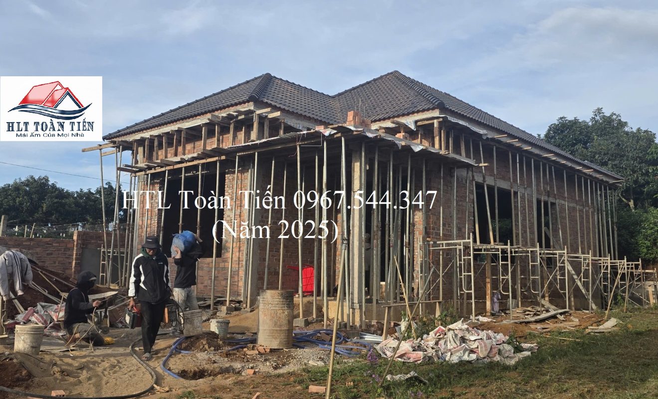 Công Ty TNHH HLT Toàn Tiến